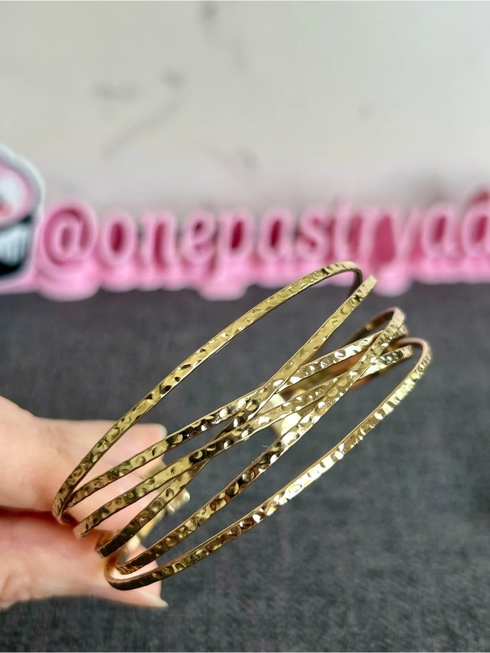 Hammered, Abstract Multi-Strand Static Cuff Fashion Bracelet, Gold